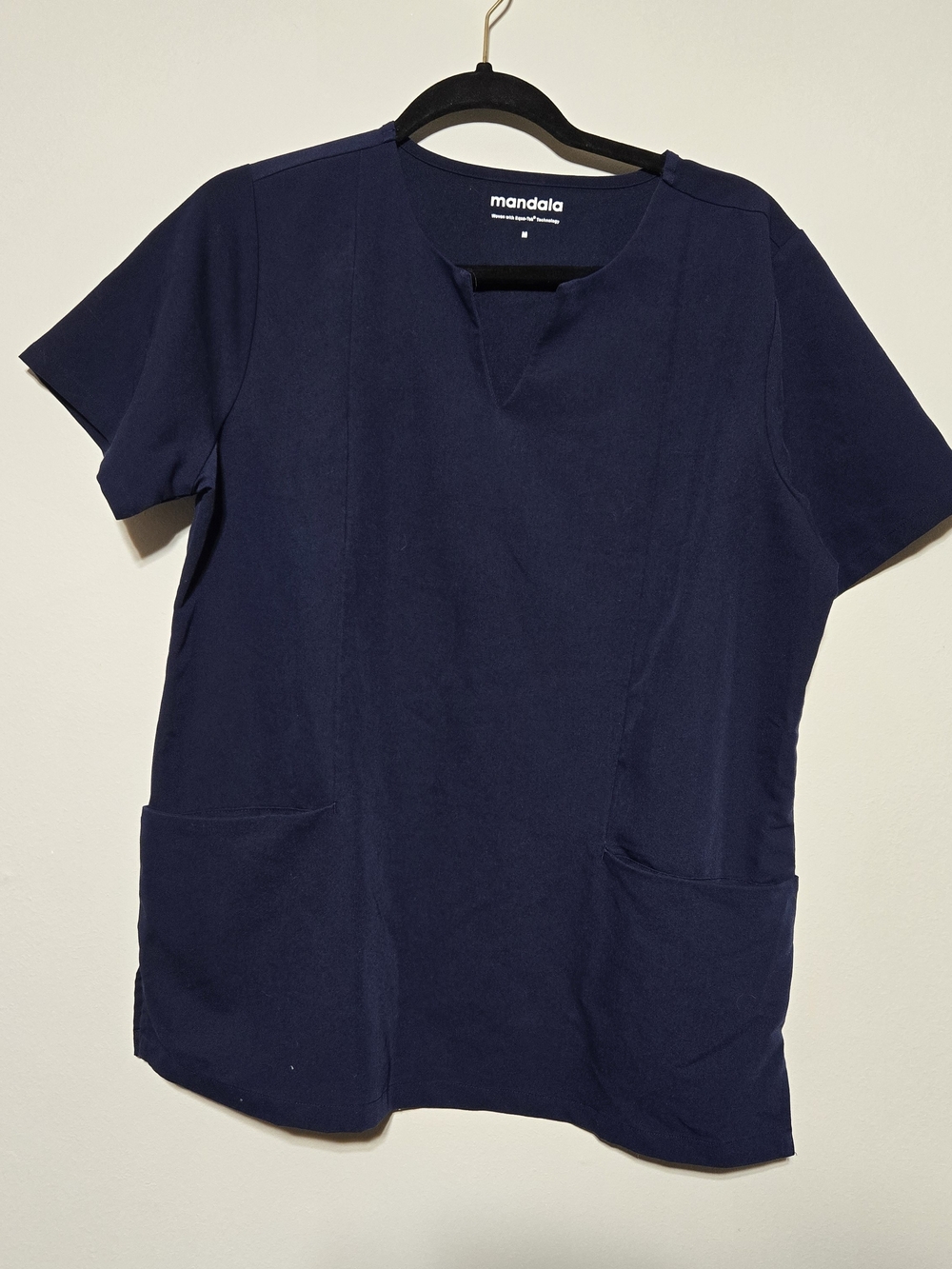 Mandala Women's Navy Short Sleeve V-Notch Scrub Top